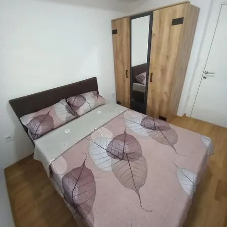 Apartamento Mircevski Escópia